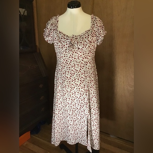 NWT Floral Print Dress - Picture 2 of 15